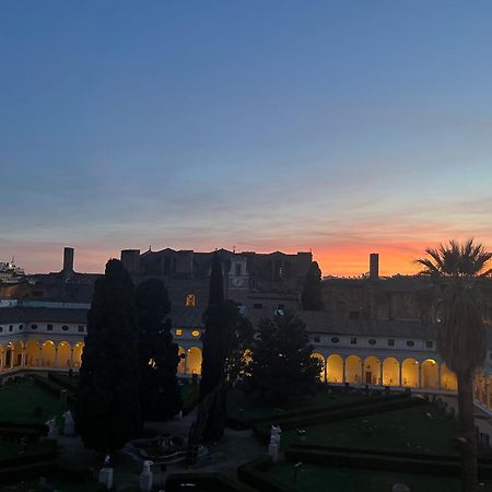 Camera X2 Con Splendida Vista Sulle Terme Di Diocleziano E Sul Chiostro Di Michelangelo Rome Exterior photo
